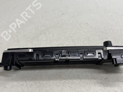 Switch BMW X1 (F48) xDrive 18 d | BP29888925I30 