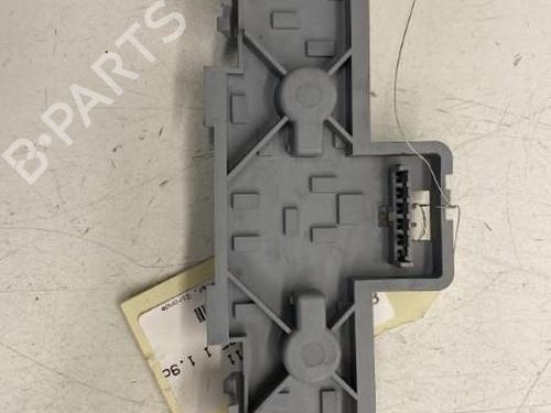 Used Lamp holder Lamp holder OPEL ZAFIRA / ZAFIRA FAMILY B (A05) 1.9 CDTI (M75) (120 hp) 22863323 22863323