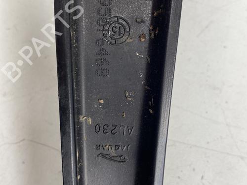 Used Front windshield wiper arm JAGUAR XE (X760) 2.0 D (180 hp) 22859859