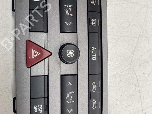 Used Climate control PEUGEOT 407 (6D_) 1.8 16V (6D6FYC) (125 hp) 22862332