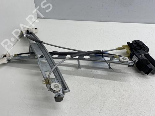 Used Front right window mechanism Front right window mechanism RENAULT MEGANE II (BM0/1_, CM0/1_) 1.9 dCi (131 hp) 32858620 32858620