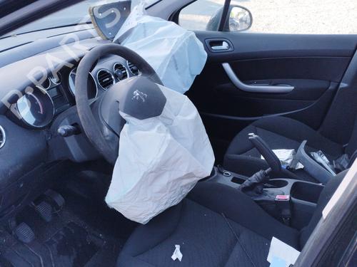 Brugte PEUGEOT 308 I (4A_, 4C_) 1.6 HDi (92 hp) 3496914