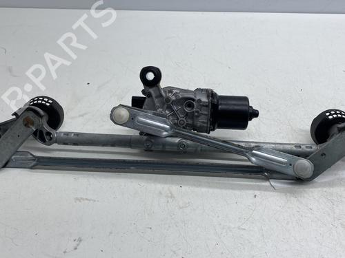 Used Front wiper motor RENAULT KADJAR (HA_, HL_) 1.2 TCe 130 (HLMR) (130 hp) 23831584