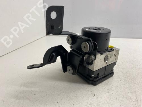 Used ABS pump ABS pump FORD FIESTA VI (CB1, CCN) 1.4 TDCi (70 hp) 34203165 34203165