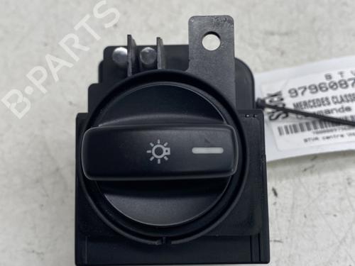 Used Headlight switch MERCEDES-BENZ A-CLASS (W169) A 180 CDI (169.007, 169.307) (109 hp) 28568061