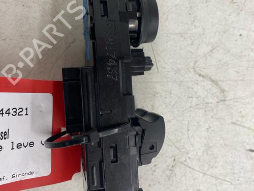 Used Left front window switch Left front window switch 39663058 39663058