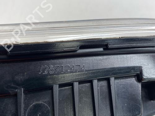 hjre-baglygte-bagklap-renault-clio-v-b7_-2019-37741694 main image