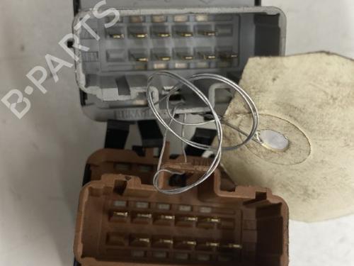 Used Switch Switch RENAULT ESPACE IV (JK0/1_) 2.0 dCi (JK03, JK04, JK1C, JK1G, JK1J, JK1K) (173 hp) 22861293 22861293