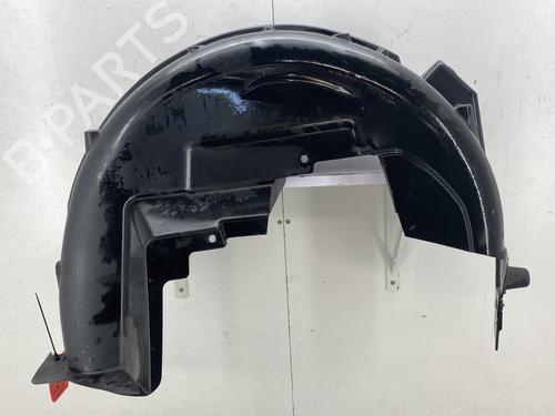 Used Wheel arch PEUGEOT 3008 II SUV (MC_, MR_, MJ_, M4_) 1.2 THP/ PureTech 130 (MRHNSM, MRHNSU, MRHNSJ, MRHNYW,... (131 hp) 28139638