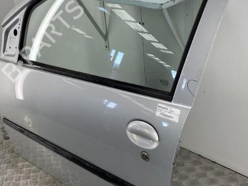 Left front door PEUGEOT 107 (PM_, PN_) 1.0 | BP22849454C2