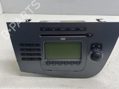 Radio SEAT LEON (1P1) 1.9 TDI | BP29870397E6 - Image 2