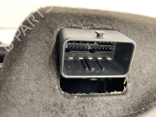 electric-handbrake-citroen-c4-picasso-i-mpv-ud_-2006-2007-2008-2009-2010-2011-2012-2013-2014-2015-30752491 main image