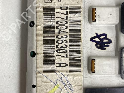 Used Display monitor Display monitor RENAULT CLIO II (BB_, CB_) 1.4 16V (B/CB0P, BB13) (98 hp) 22860574 22860574