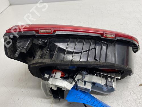 Used Right tailgate light Right tailgate light VW GOLF VII (5G1, BQ1, BE1, BE2) 1.6 TDI (105 hp) 27586393 27586393
