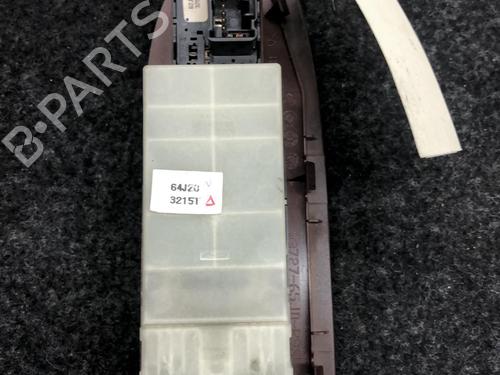 Used Switch Switch SUZUKI GRAND VITARA II (JT, TE, TD) 1.9 DDiS All-wheel Drive (JT419, TD44, JB419WD, JB419XD,... (129 hp) 22852375 22852375