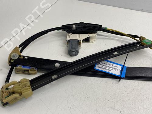 Vindusheismekanisme høyre foran AUDI A4 B8 Avant (8K5) 2.0 TDI (120 hp) 30392683