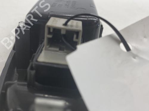 Used Right front window switch Right front window switch VW FOX Hatchback (5Z1, 5Z3, 5Z4) 1.4 TDI (70 hp) 23568587 23568587