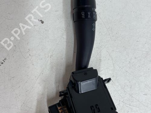 Used Switch Switch HYUNDAI TUCSON (JM) 2.0 All-wheel Drive (141 hp) 35728168 35728168