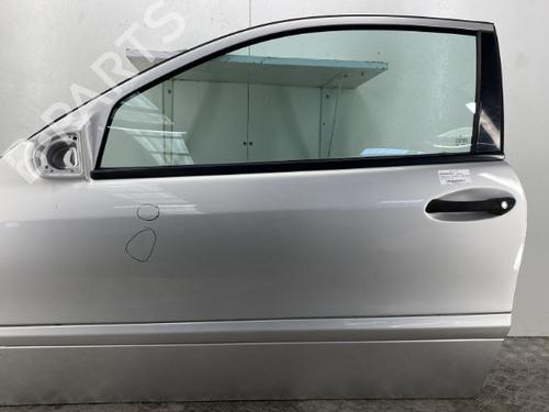 Used Left front door MERCEDES-BENZ C-CLASS Coupe (CL203) C 220 CDI (203.708) (150 hp) 22862360