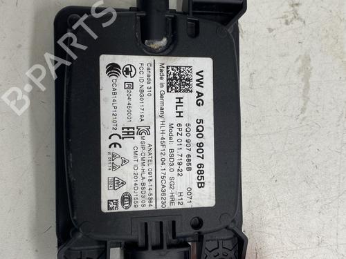 Used Electronic module VW GOLF VII (5G1, BQ1, BE1, BE2) 2.0 GTI (230 hp) 26683857