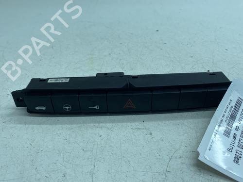 Used Warning switch Warning switch FIAT GRANDE PUNTO (199_) [2005-2026] 31799689 31799689