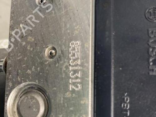 Used ABS pump ABS pump CITROËN C3 III (SX) 1.2 THP 110 (SXHNPS, SXHNZT, SXHNZ6) (110 hp) 22863520 22863520