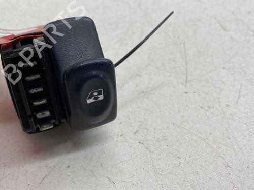 Used Switch Switch RENAULT MEGANE I Coach (DA0/1_) [1996-2003] 33738504 33738504