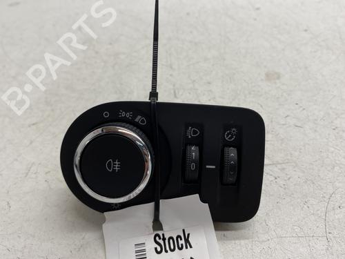 Used Headlight switch Headlight switch OPEL CORSA E (X15) 1.4 (08, 68) (90 hp) 34390392 34390392