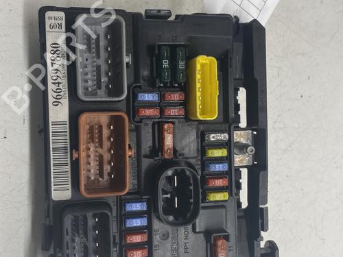 Used Fuse box CITROËN C3 I (FC_, FN_) 1.4 HDi (68 hp) 27654721