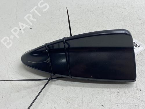 Used Antenna/Base BMW 5 Touring (F11) 530 d (258 hp) 30848467