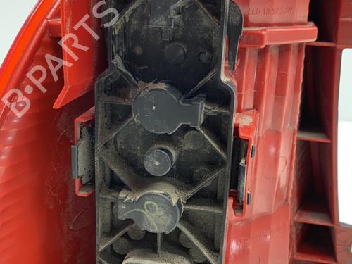 Used Right taillight Right taillight MERCEDES-BENZ M-CLASS (W163) ML 270 CDI (163.113) (163 hp) 22854744 22854744
