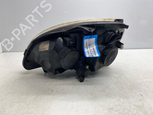 Used Right headlight Right headlight RENAULT CLIO II (BB_, CB_) 1.2 (BB0A, BB0F, BB10, BB1K, BB28, BB2D, BB2H, CB0A,... (58 hp) 34348028 34348028