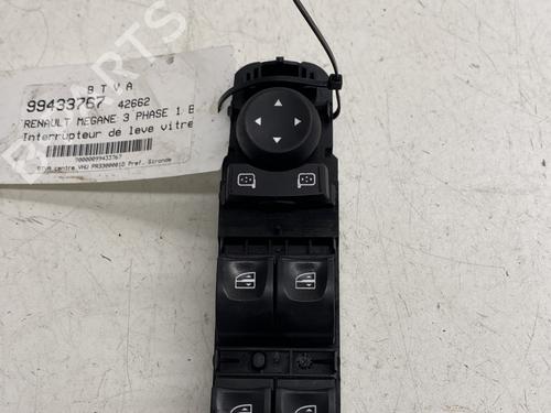 Used Switch RENAULT MEGANE III Grandtour (KZ0/1) 1.5 dCi (KZ0C, KZ1A) (90 hp) 22858978