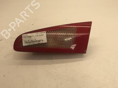 Used Right tailgate light Right tailgate light ALFA ROMEO 147 (937_) 1.9 JTDM 8V (937.AXD1A, 937.AXU1A, 937.BXU1A) (120 hp) 22858954 22858954