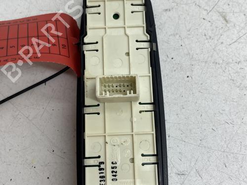 Used Right front window switch Right front window switch RENAULT MEGANE III Coupe (DZ0/1_) 1.6 dCi (DZ00, DZ12, DZ2A, DZ13) (130 hp) 34149035 34149035