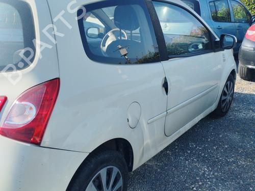 Brugte RENAULT TWINGO II (CN0_) 1.5 dCi 90 4935788