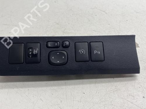 Spejlkontakt TOYOTA AVENSIS Estate (_T27_) 2.0 D-4D (ADT270_, ADT270R) (126 hp) 30971582