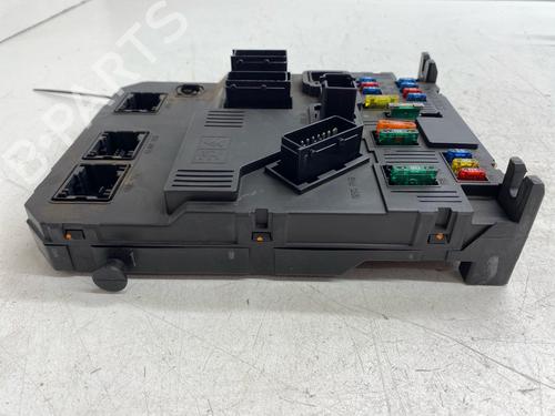 Fuse box CITROËN C2 (JM_) 1.1 | BP37472014E1 - Image 4