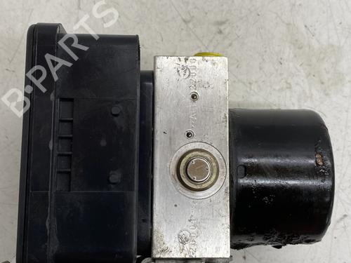 Used ABS pump ABS pump BMW 1 (E87) 118 d (122 hp) 32204238 32204238