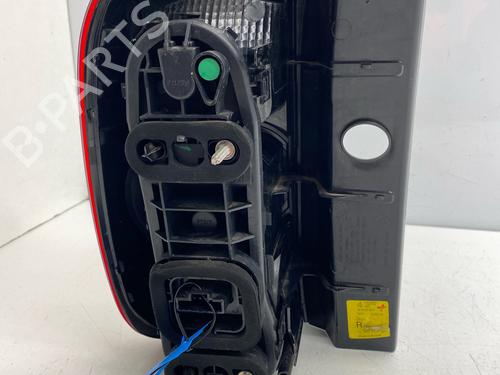 right-taillight-dacia-duster-hs_-2010-2011-2012-2013-2014-2015-2016-2017-2018-34504947 main image