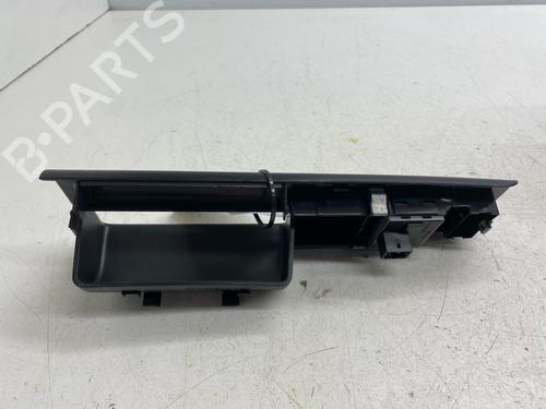 Used Left front window switch Left front window switch 38032442 38032442