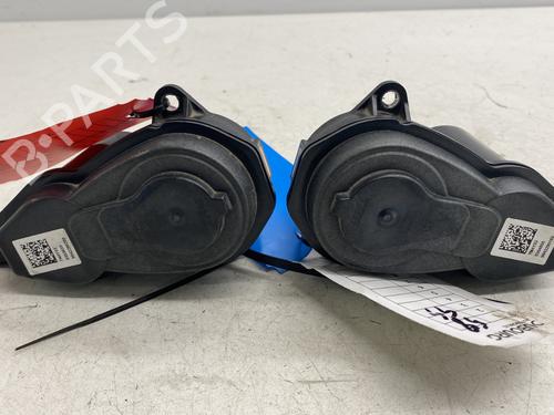Used Electric handbrake PEUGEOT 208 II (UB_, UP_, UW_, UJ_) 1.2 PureTech 100 (101 hp) 29528844