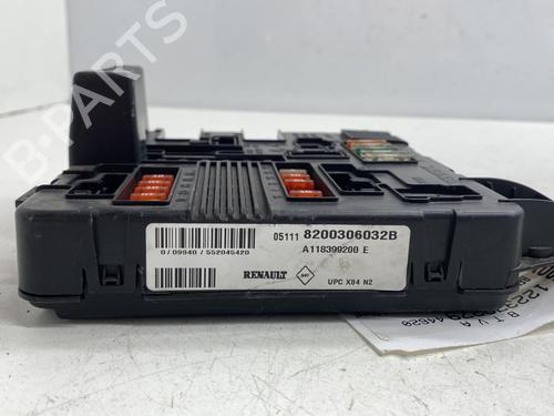 Electronic module RENAULT SCÉNIC II (JM0/1_) | BP33305772M83 - Image 4