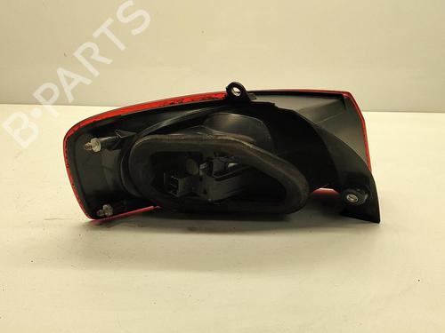 Højre baglygte Højre baglygte FIAT CROMA (194_) 1.9 D Multijet (194AXB1B) (120 hp) 22854250 22854250