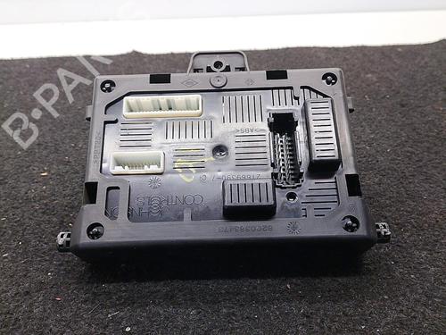 Used Fuse box RENAULT CLIO III (BR0/1, CR0/1) 1.5 dCi (BR0H, CR0H, CR1S, BR1S) (106 hp) 22856934