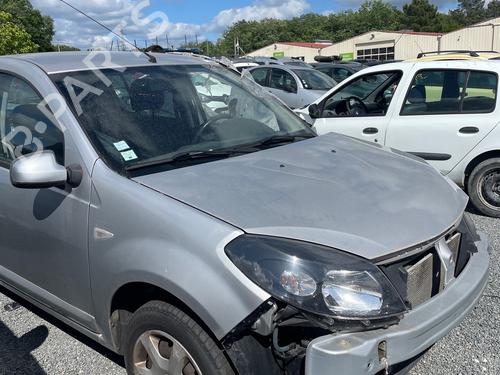 Gebruikte DACIA SANDERO  1.2 16V  4896151 Onderdelen