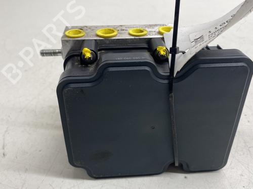 ABS pump PEUGEOT 3008 II SUV (MC_, MR_, MJ_, M4_) 1.2 THP/ PureTech 130 (MRHNSM, MRHNSU, MRHNSJ, MRHNYW,... | BP28168227M43 