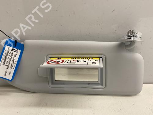Used Right sun visor Right sun visor PEUGEOT 208 II (UB_, UP_, UW_, UJ_) 1.2 PureTech 100 (101 hp) 29528840 29528840