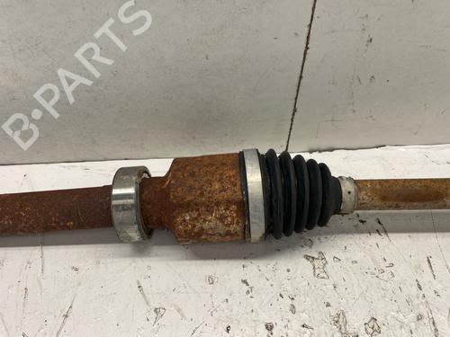 right-front-driveshaft-renault-clio-iv-bh_-2012-2013-2014-2015-2016-2017-2018-2019-2020-2021-40053836 main image