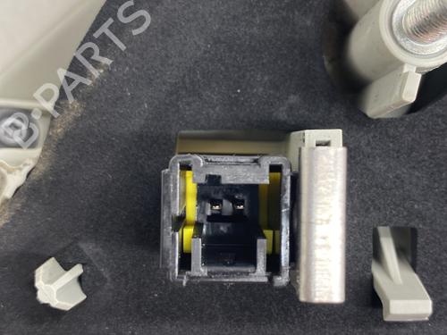 Left tailgate light PEUGEOT 2008 I (CU_) 1.2 VTi | BP32227679C79 